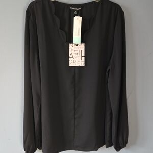 41 Hawthorn Black Blouse